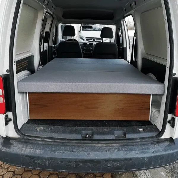 Matelas pour van plié en trois parties